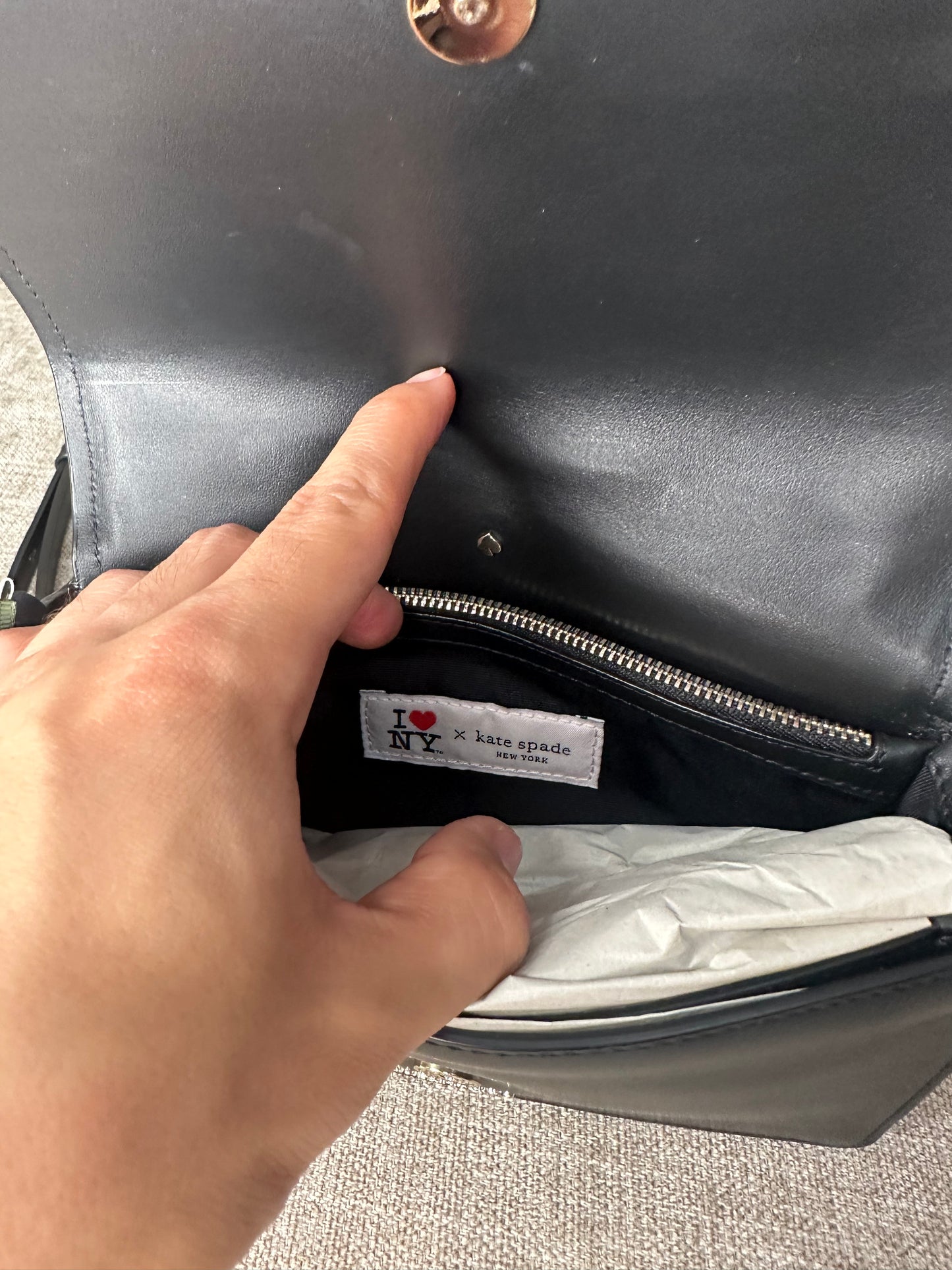 Designer I Love New York Flap Chain Wallet Crossbody