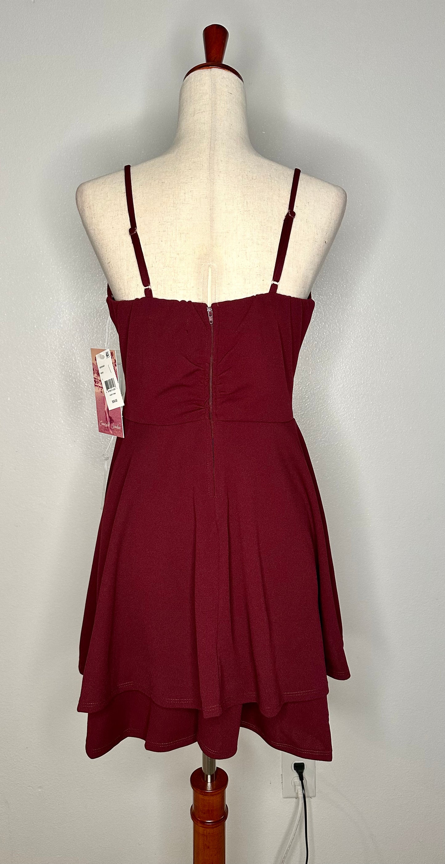 Womens Ilusion-Waist Mini Fit & Flare Dress