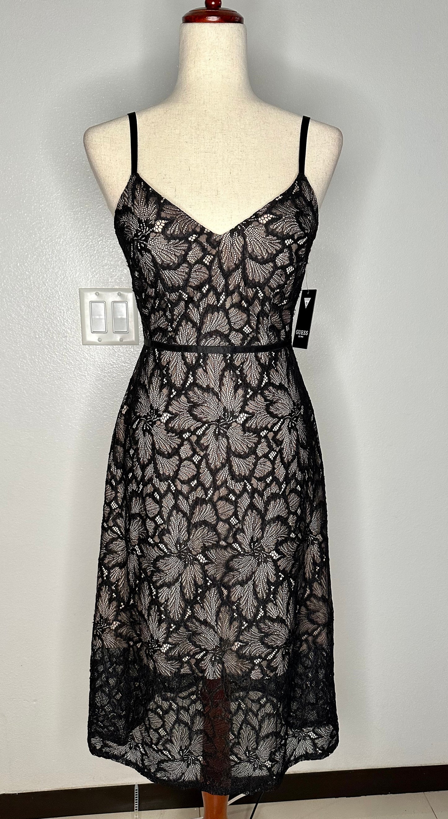 Women's Lace Sleeveless V-Neck A- Line Slip Dress