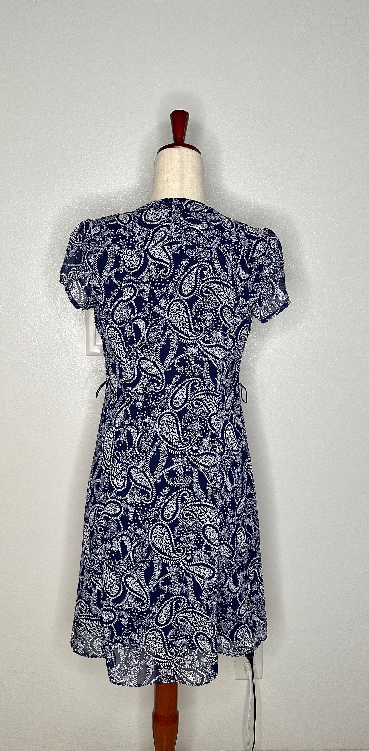 Printed Split-Neck Pintuck Short-Sleeve Dress